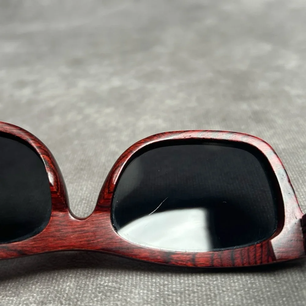 Earth Wood Portsmouth Polarized Sunglasses Red FACE THE SUN **scratch